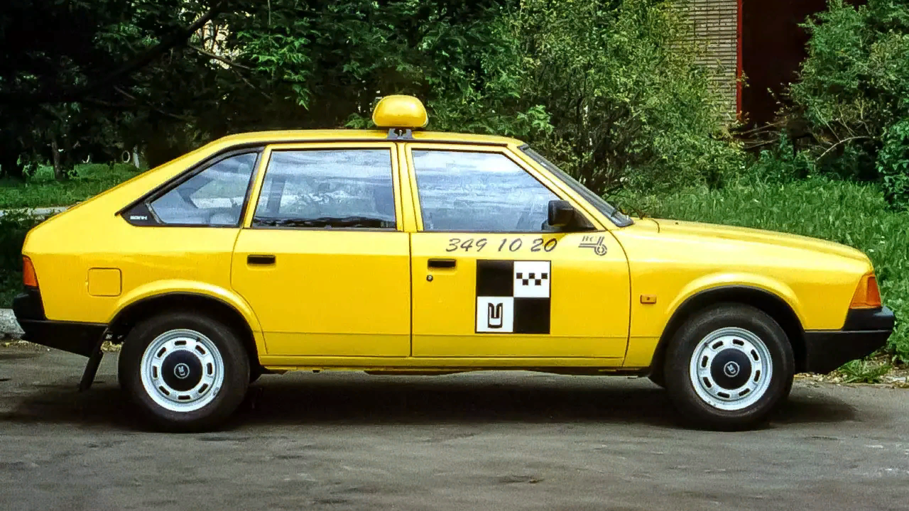 На заводе «Москвич» хотят собирать машины для такси и каршеринга