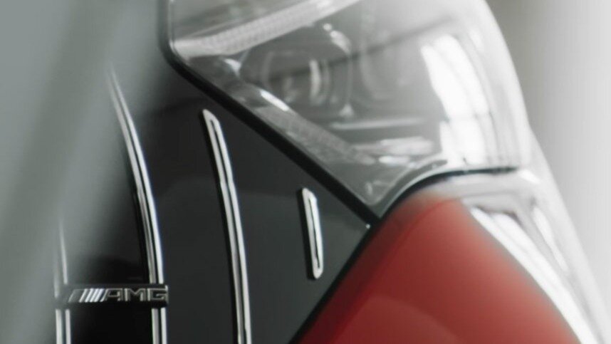 Заряженный электрокар Mercedes-AMG EQE показали на видеотизере