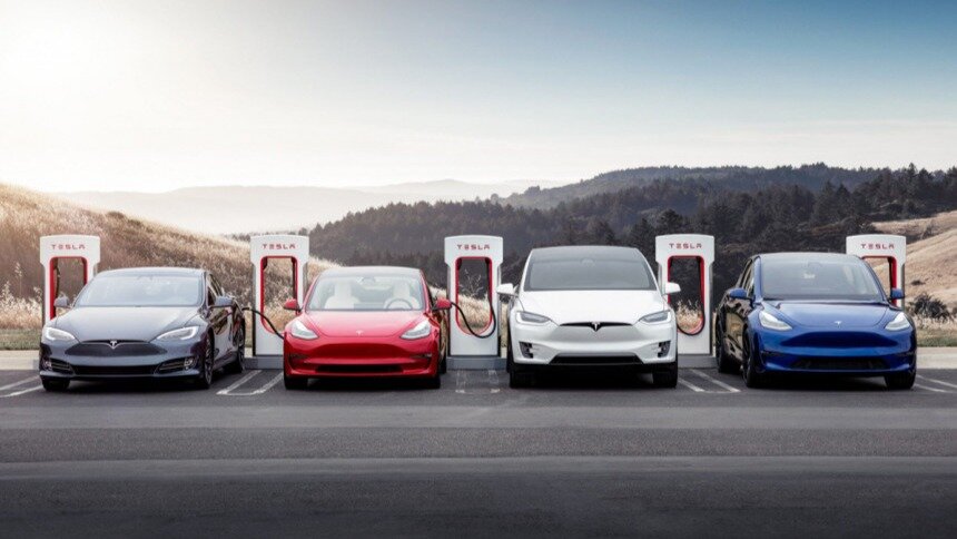 Tesla Model 3 назвали самым популярным электрокаром в интернете