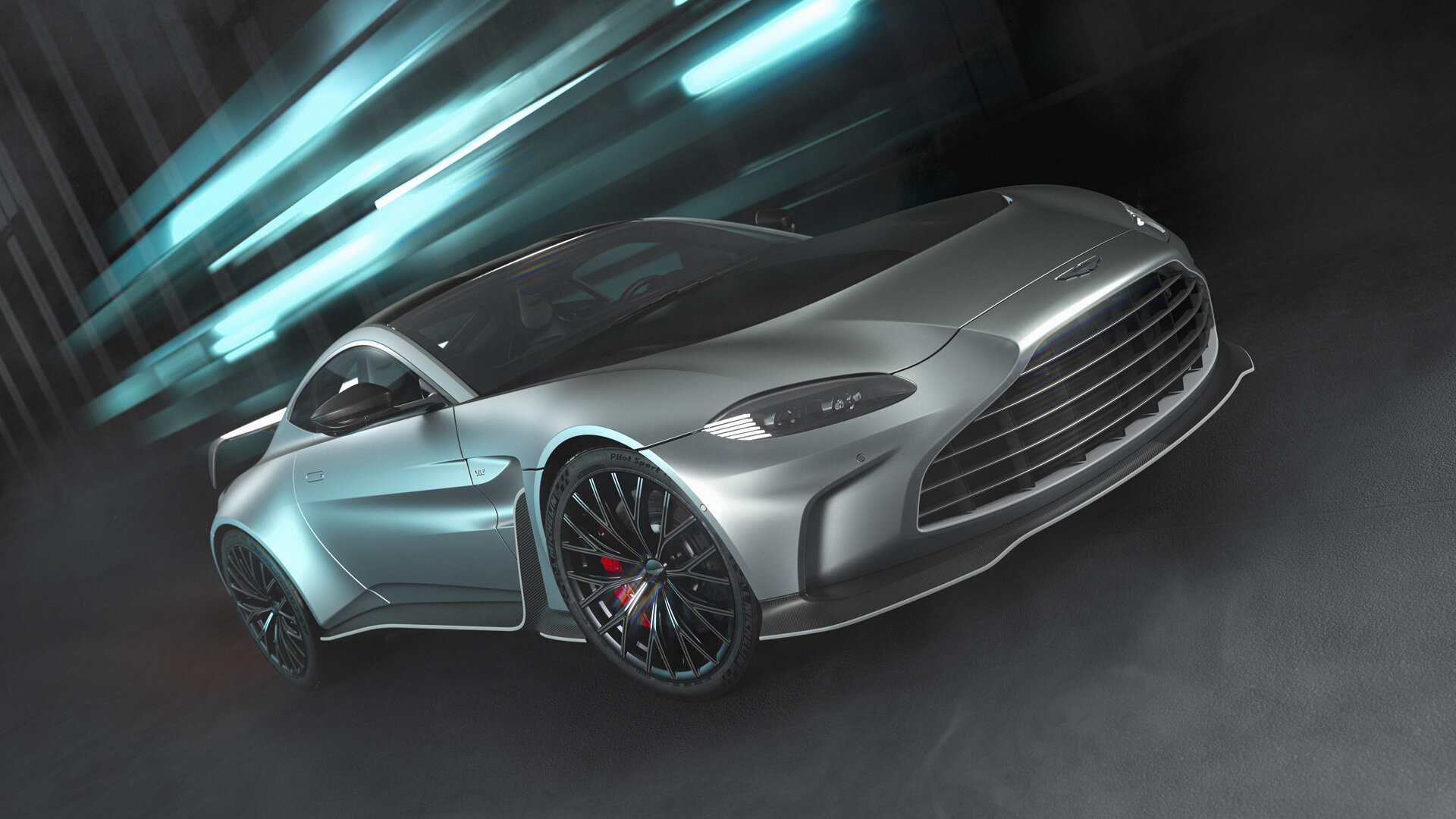 Последний Aston Martin с V12: 700 сил и новая подвеска