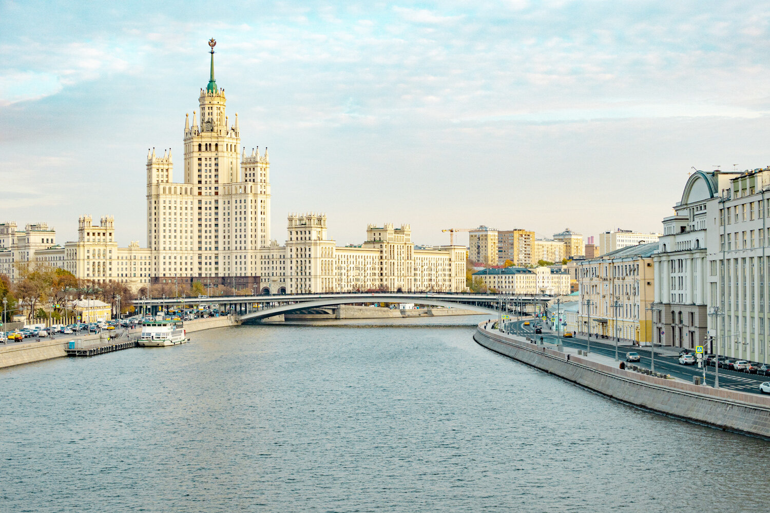 Больно, дорого, долго: реальная история покупки квартиры в Москве 