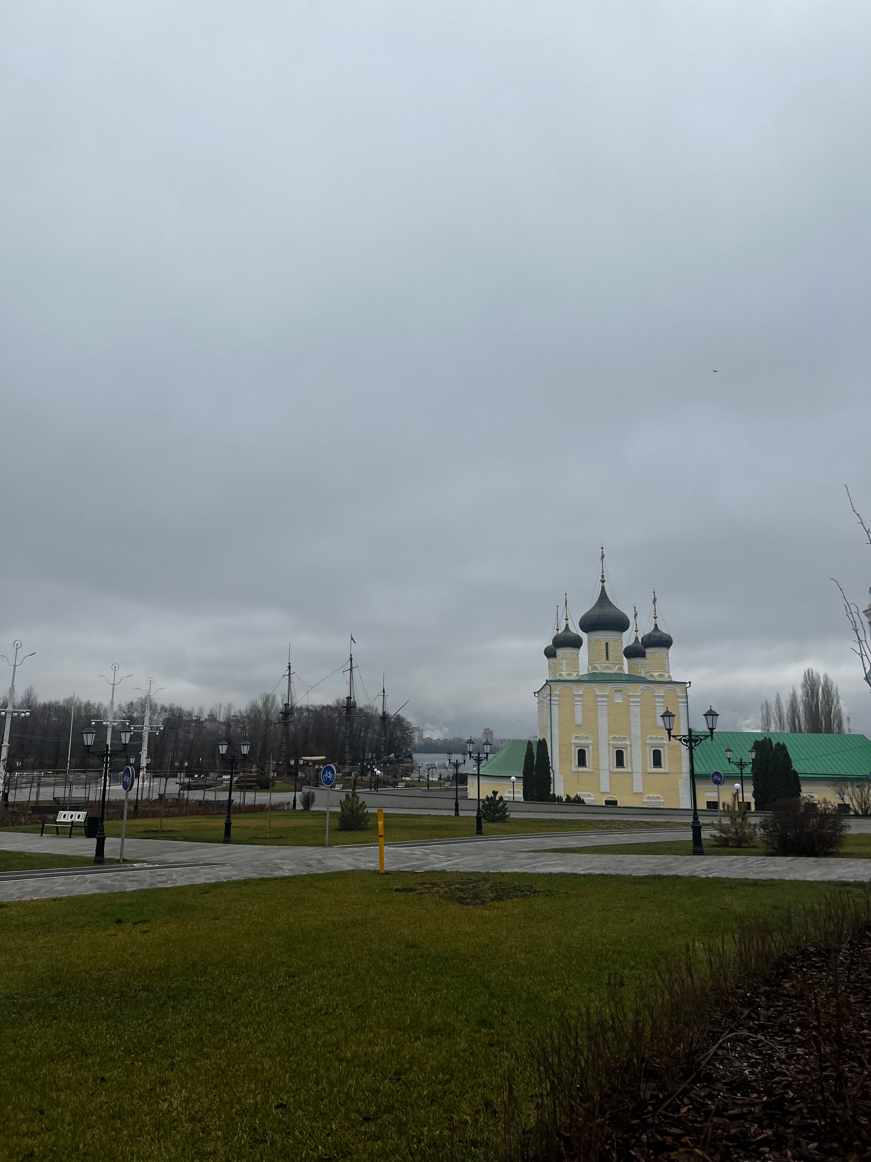 Декабрьское путешествие в Воронеж: пивной завод и рынок