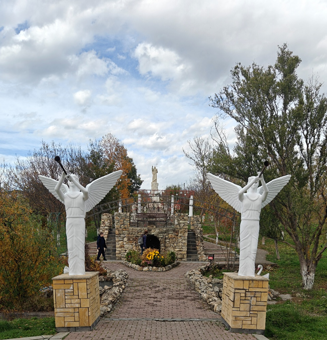 Храмовый комплекс Петра и Павла в Ессентуках
