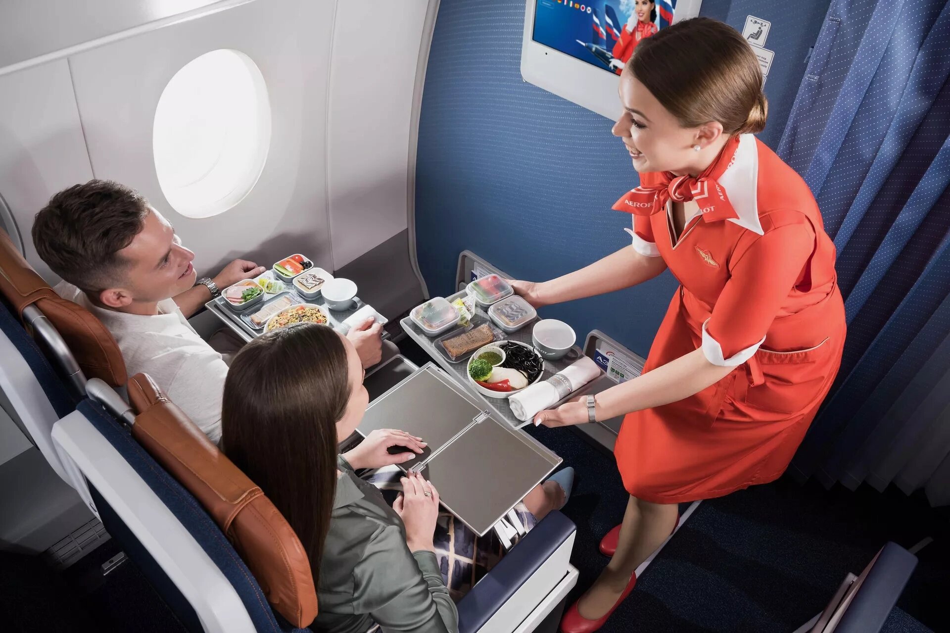 «‎Аэрофлот» представил новогоднее меню для пассажиров бизнес-класса