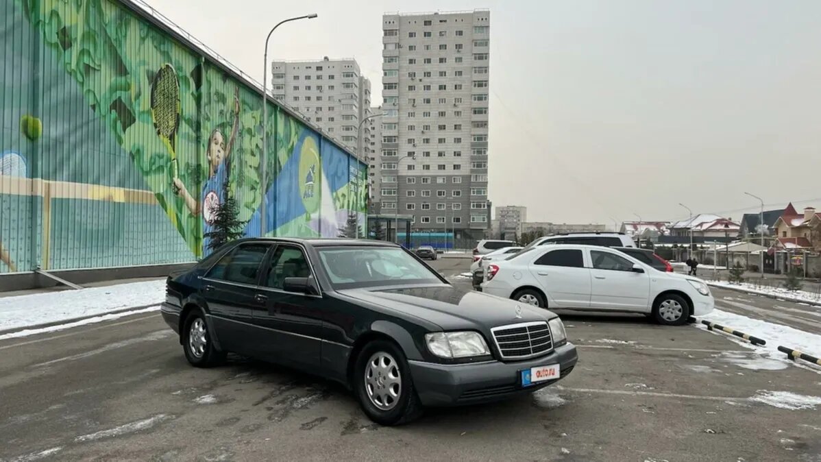 Mercedes-Benz президента Казахстана появился в продаже на Авто.ру и подорожал в 4 раза