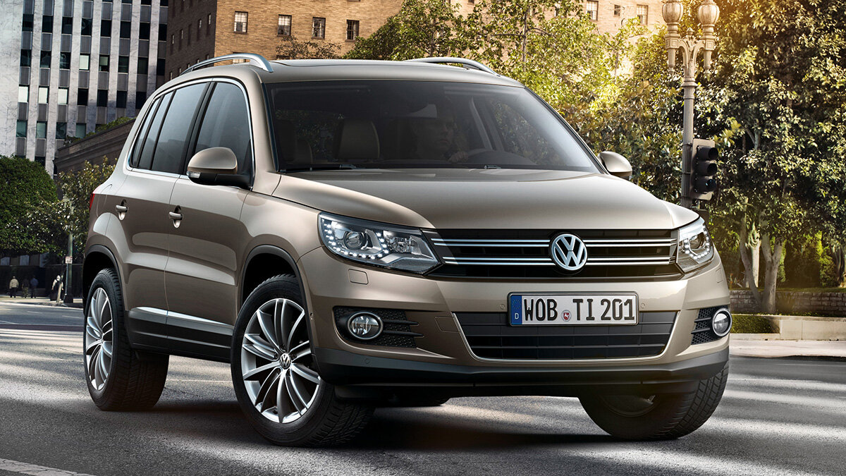 <h3>#9 Volkswagen Tiguan</h3>
Февраль, 2021 год: 2,1 тысячи штук<br>
Динамика: минус 1,7%<br>
Итого, 2021 год: 4,1 тысячи штук, плюс 1,6%<br>
<h3>Найти <a href="https://auto.ru/cars/volkswagen/tiguan/all/?sort=fresh_relevance_1-desc" target=_blank>Volkswagen Tiguan</a> на Авто.ру</h3>