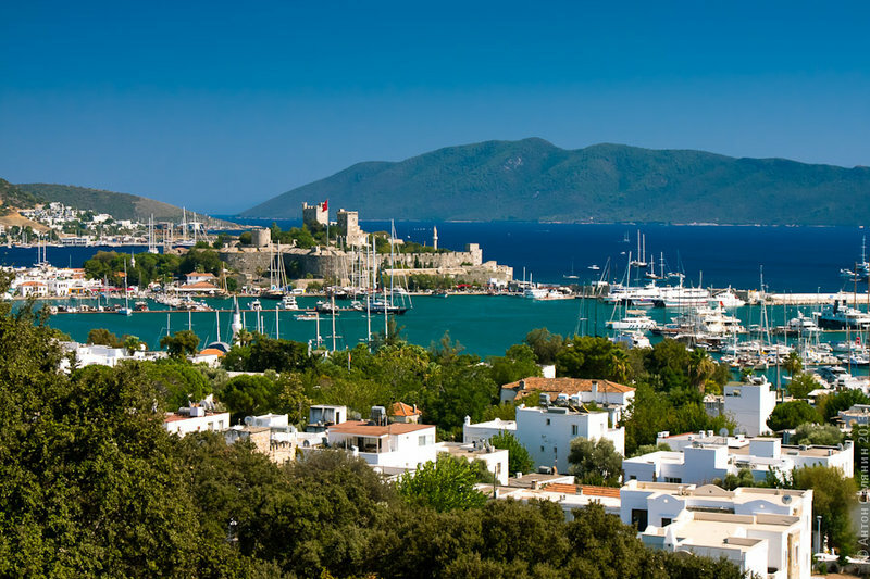 Бодрум — самобытный город — «маленькая Греция» на побережье Эгейского моря.