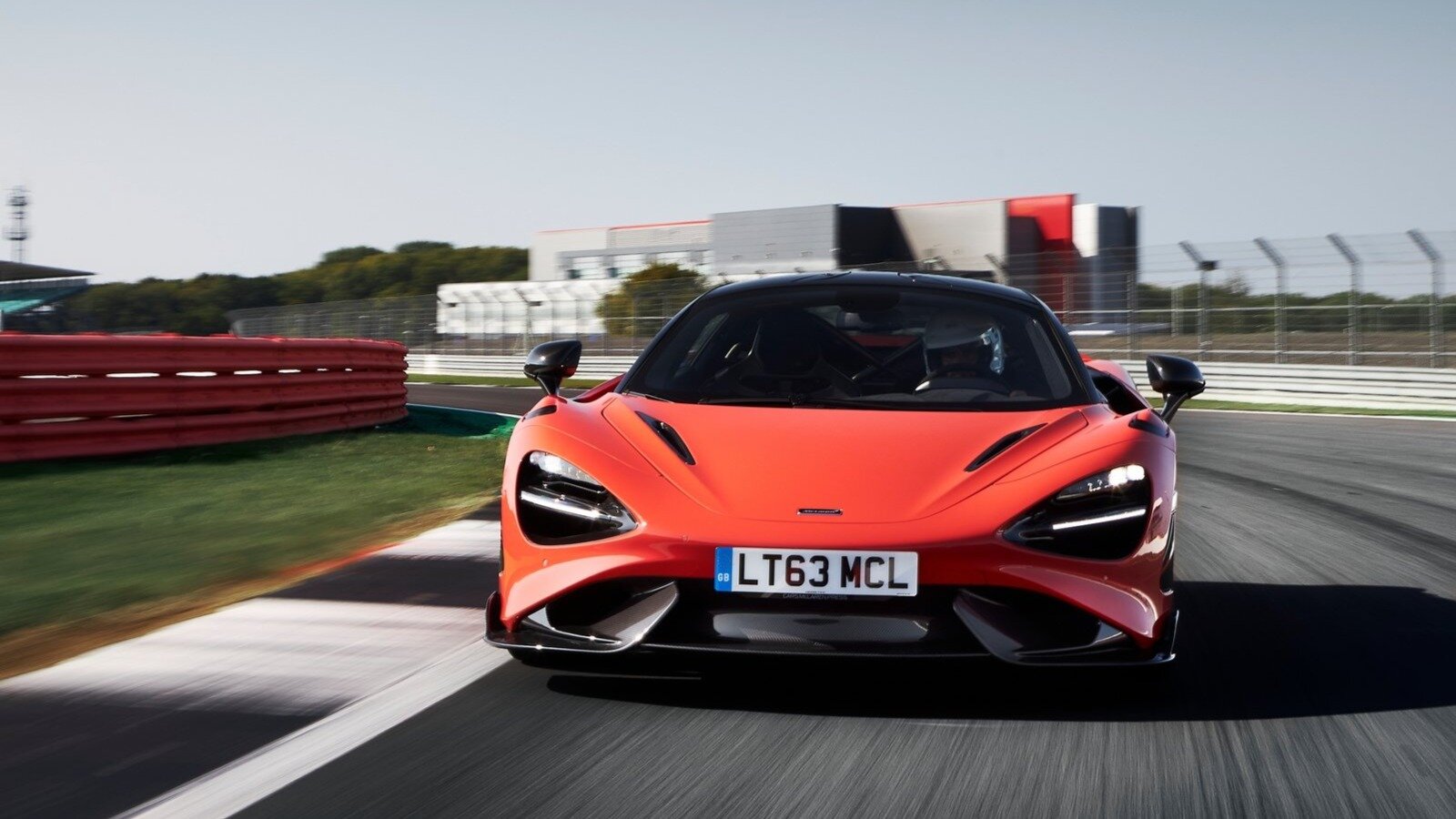 McLaren планирует электрические седан и кроссовер, но не гиперкар