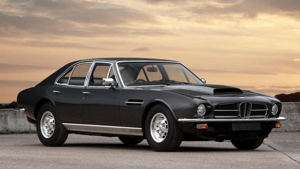 С аукциона уйдёт редчайший Aston Martin Lagonda: таких сделали всего восемь