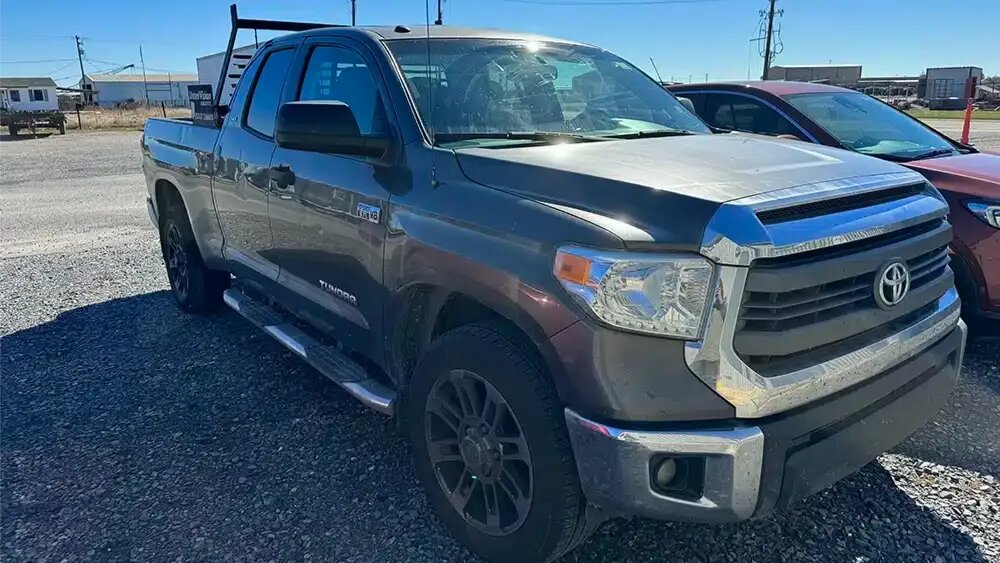 Американец снова проехал на Toyota Tundra миллион миль