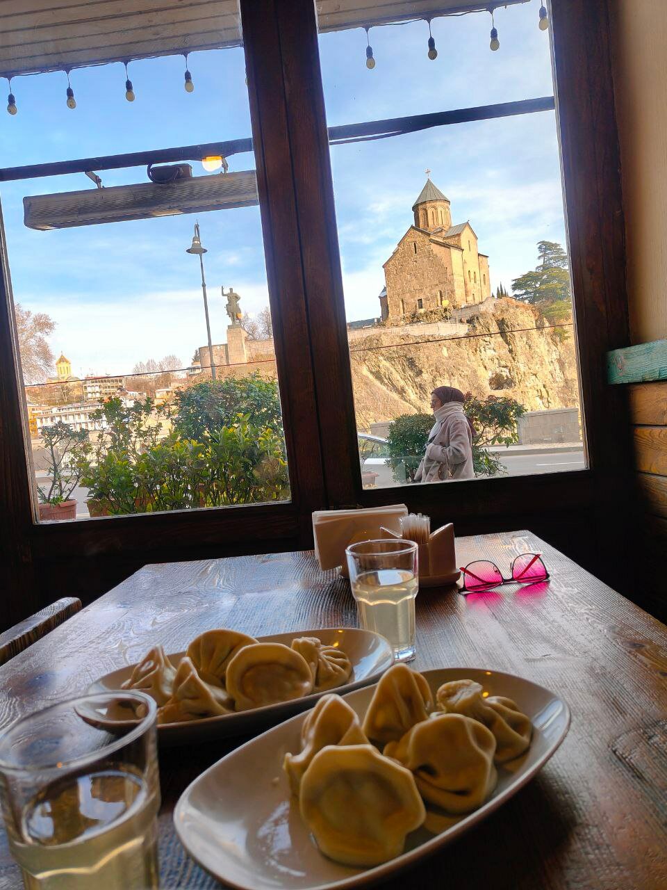 Вид из кафе «Пасанаури».