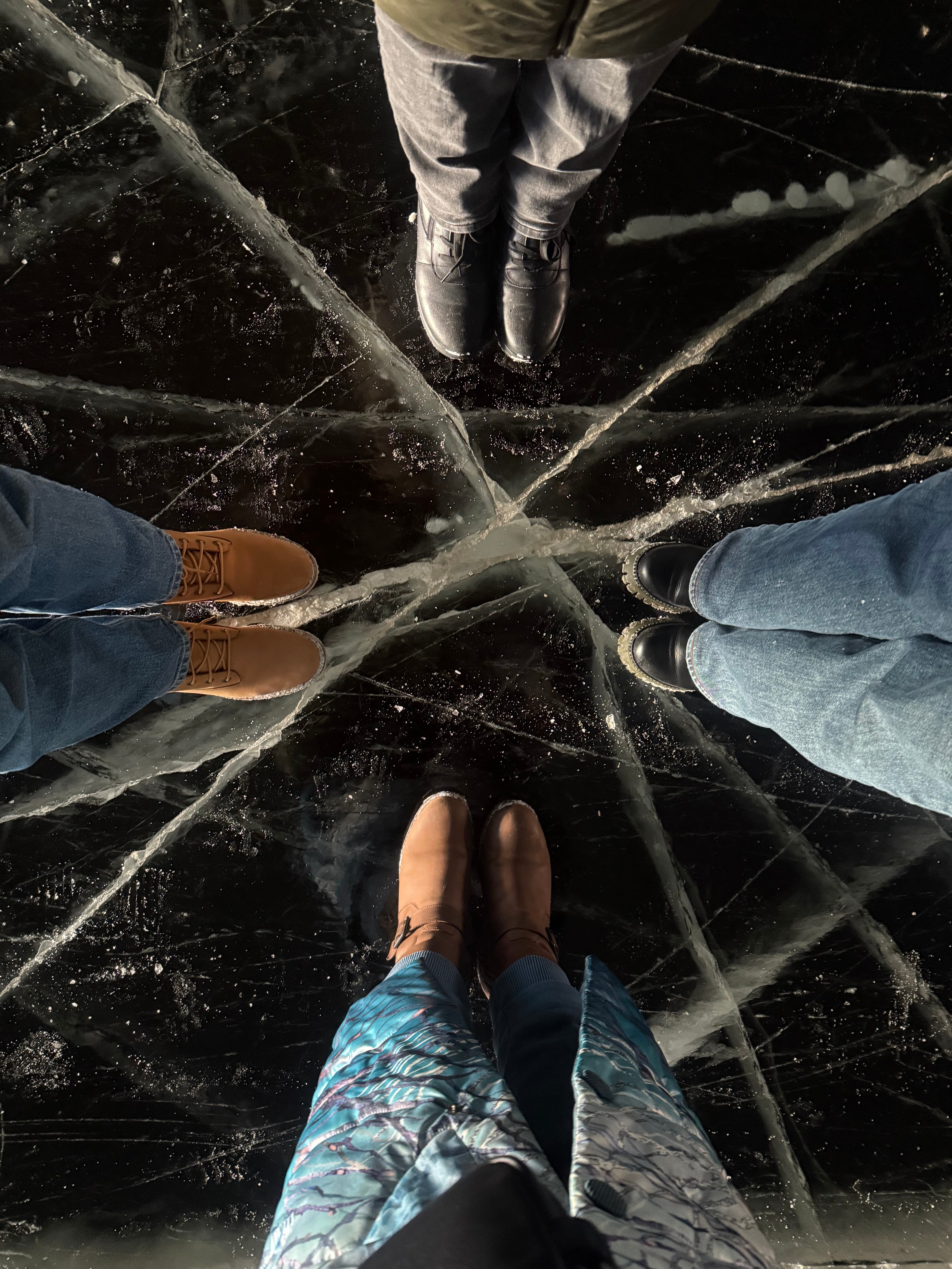 Девичник в зимнем Петербурге: музеи и прогулка по каналам