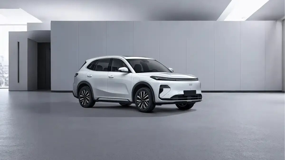 Кроссовер Geely Galaxy Starship 7, который ждут в России, станет электрокаром