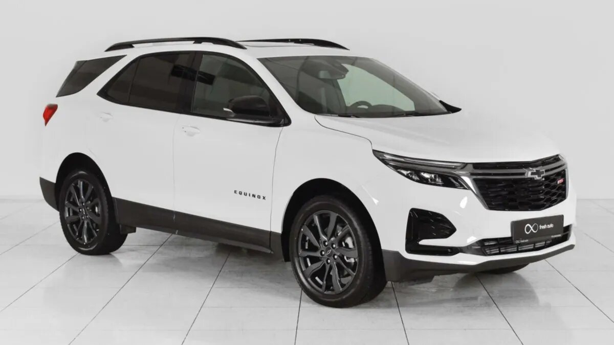 В России появились в продаже кроссоверы Chevrolet Equinox из Казахстана
