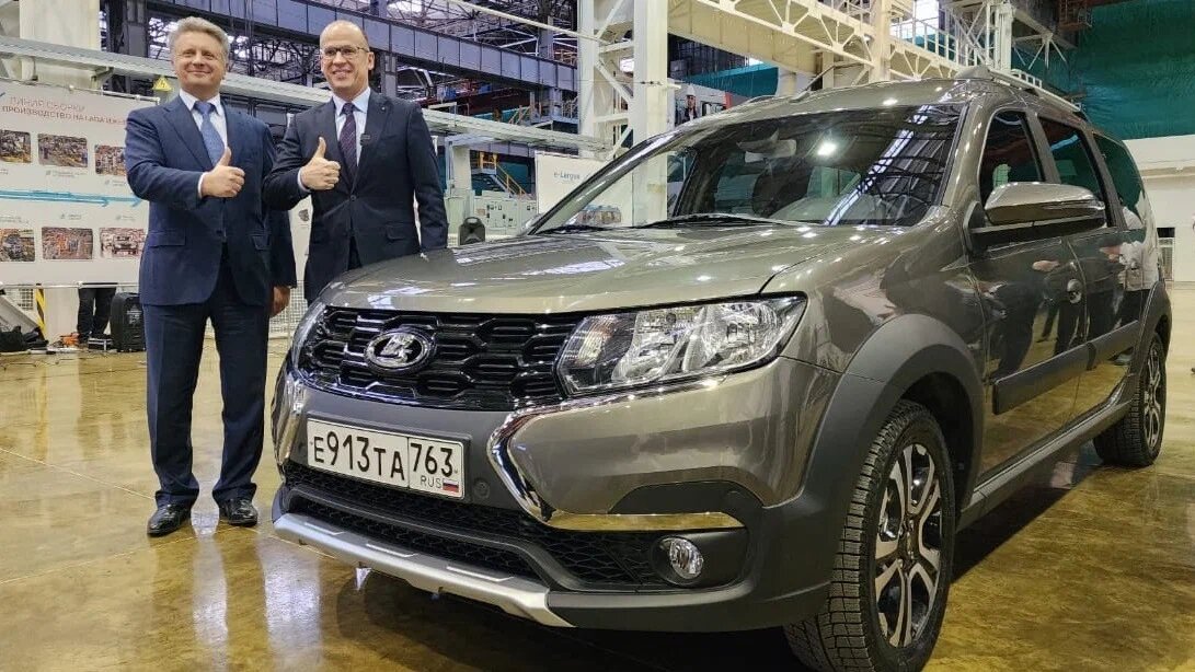 Глава АвтоВАЗа назвал примерную цену удлинённой Vesta и пообещал вернуть Largus