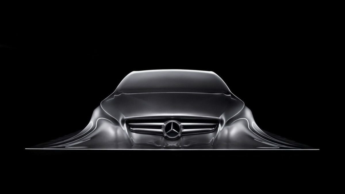Mercedes-Benz готовит новую модель. Она будет называться O-класс