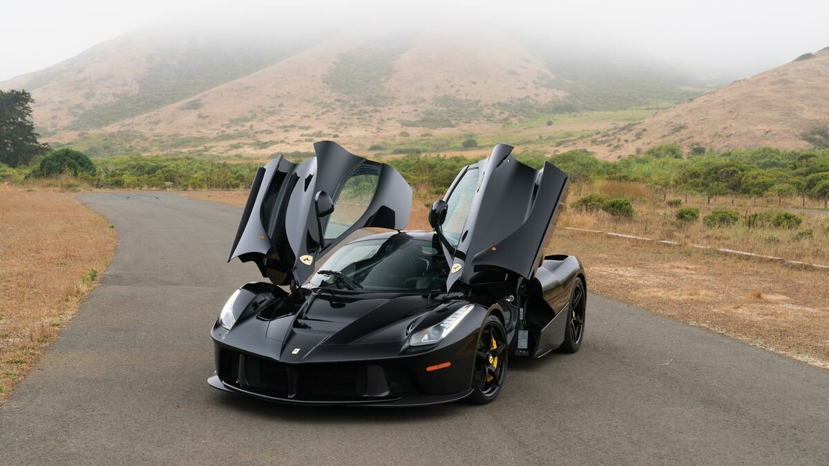 Ferrari LAFERRARI Black