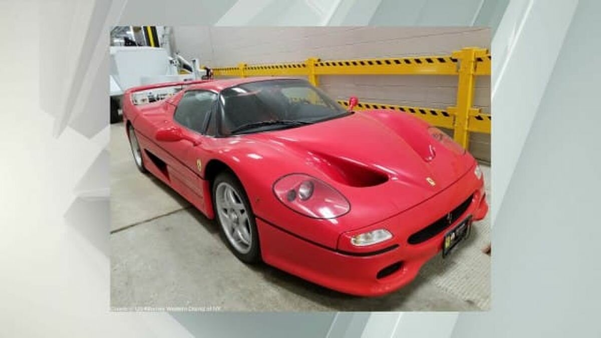 Заберите Ferrari: полиция США ищет владельца суперкара, угнанного 20 лет назад