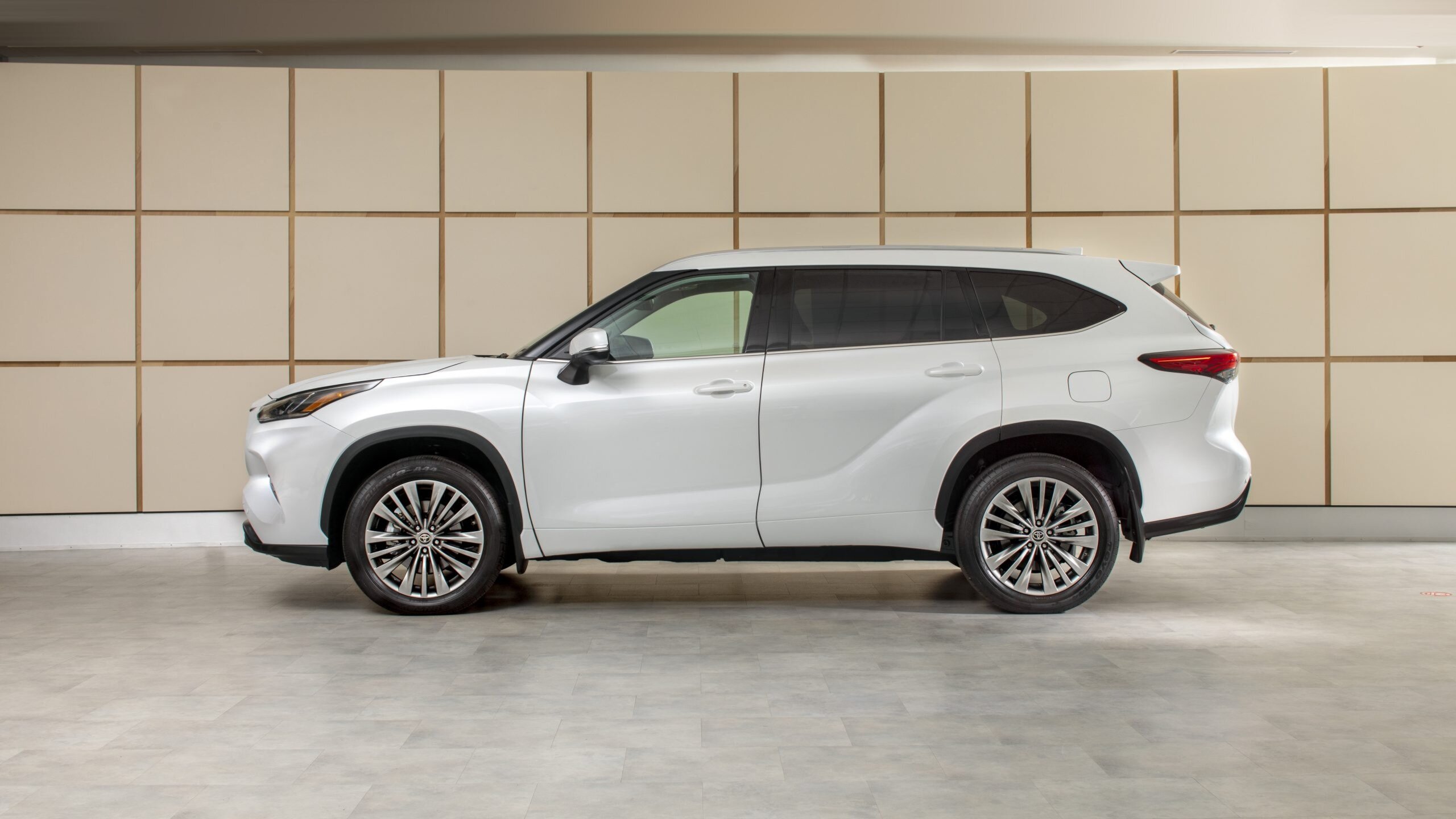 Toyota Highlander Hybrid 2012