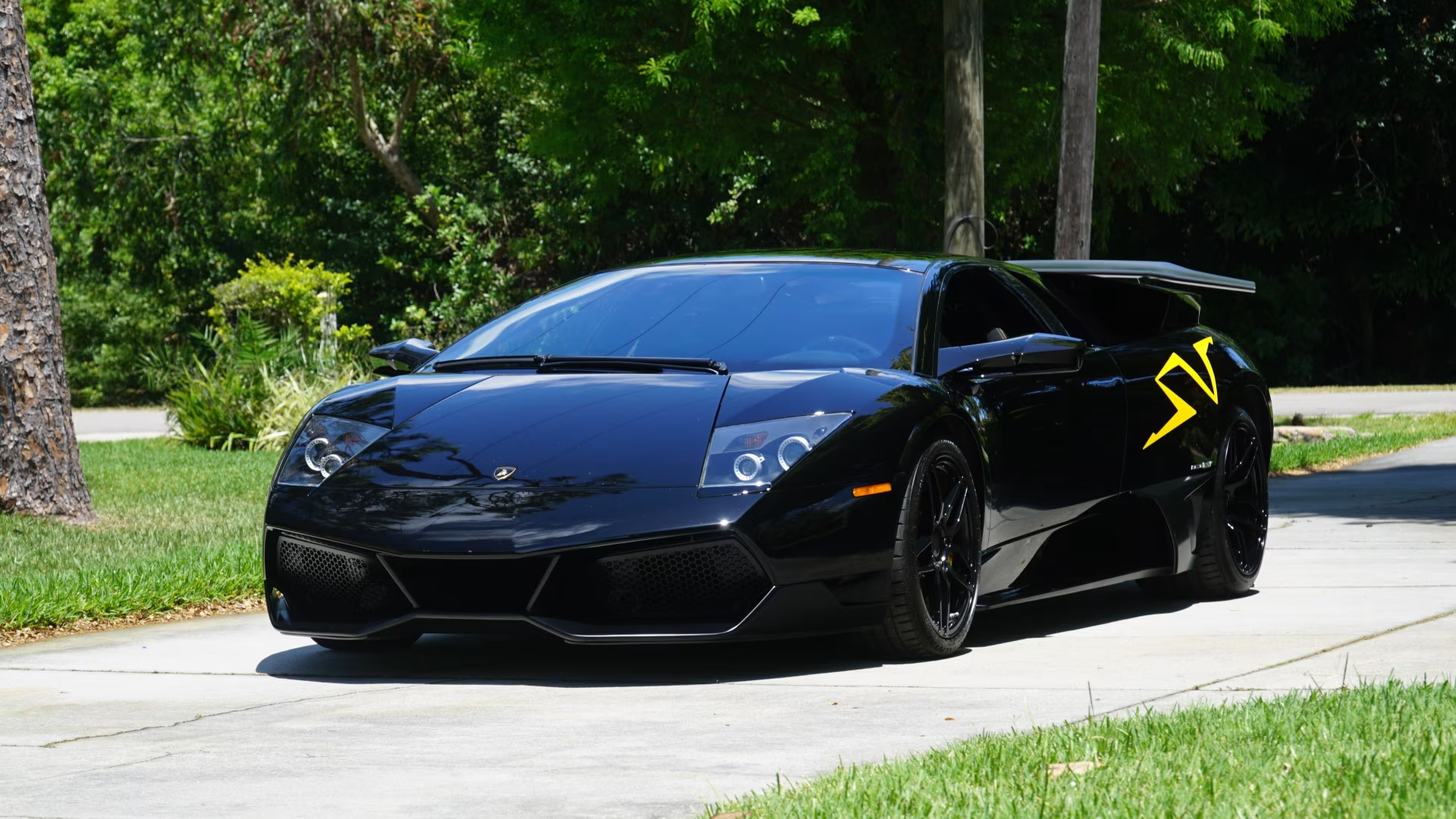 Редкий Lamborghini 2010 года отказались продать за 2,3 миллиона долларов