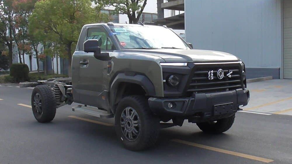 Dongfeng Warrior m50