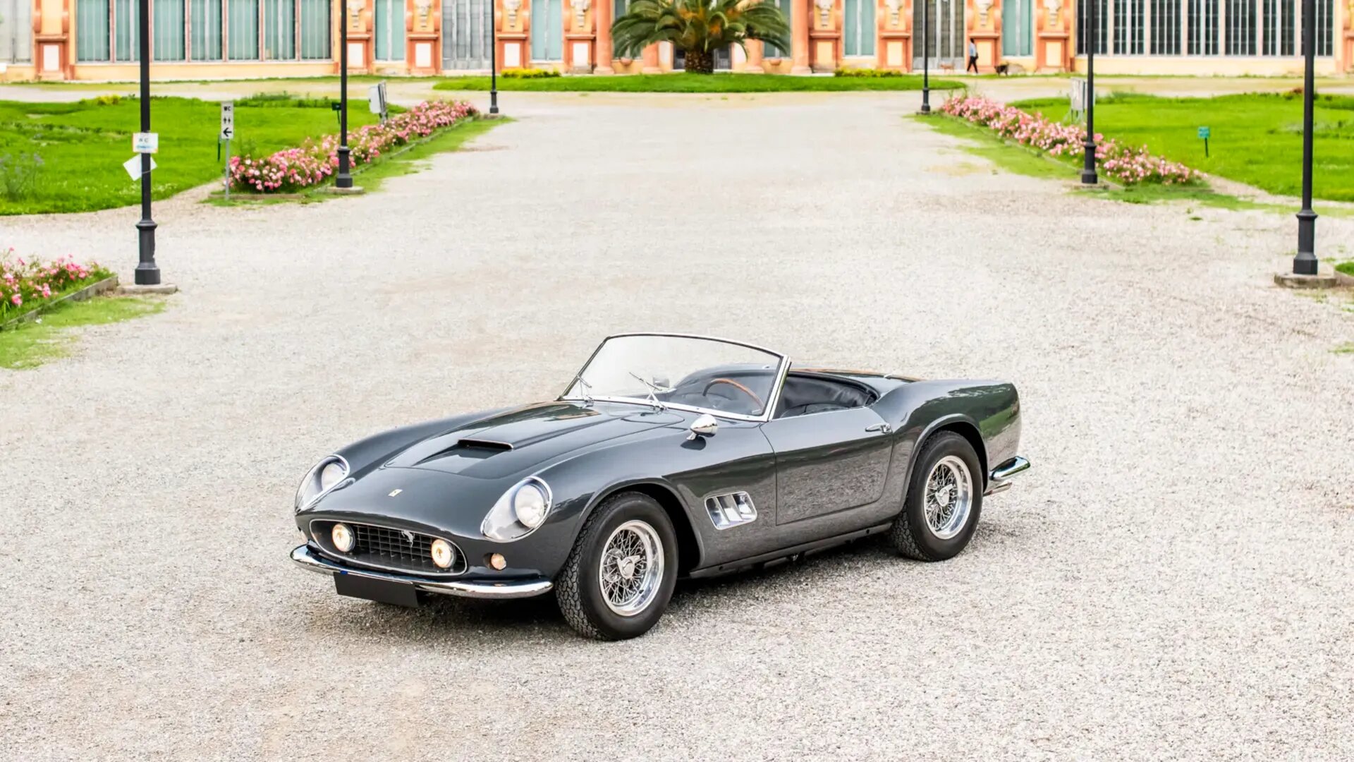 Самый первый спайдер Ferrari 250 GT SWB California хотят продать на аукционе за 18 миллионов долларов