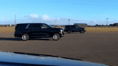 Битва титанов: в дрэге сравнили Cadillac Escalade, GMC Yukon и Lincoln Navigator
