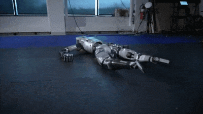 Представлен робот от Boston Dynamics, который будет работать на конвейере Hyundai