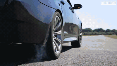Универсал BMW M5 против мяча для гольфа: Ричард Хаммонд устроил необычную гонку