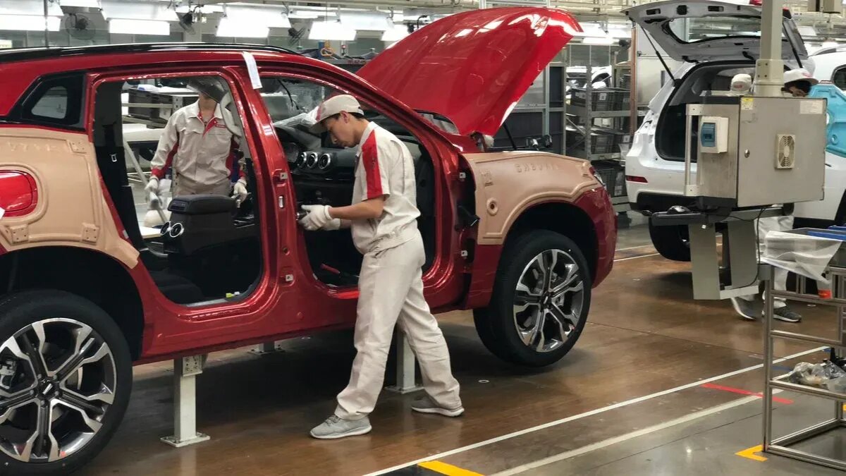 В России сократился импорт автомобилей из Китая