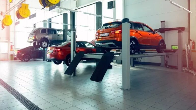 Техобслуживание автомобилей в России подорожало на 72 процента