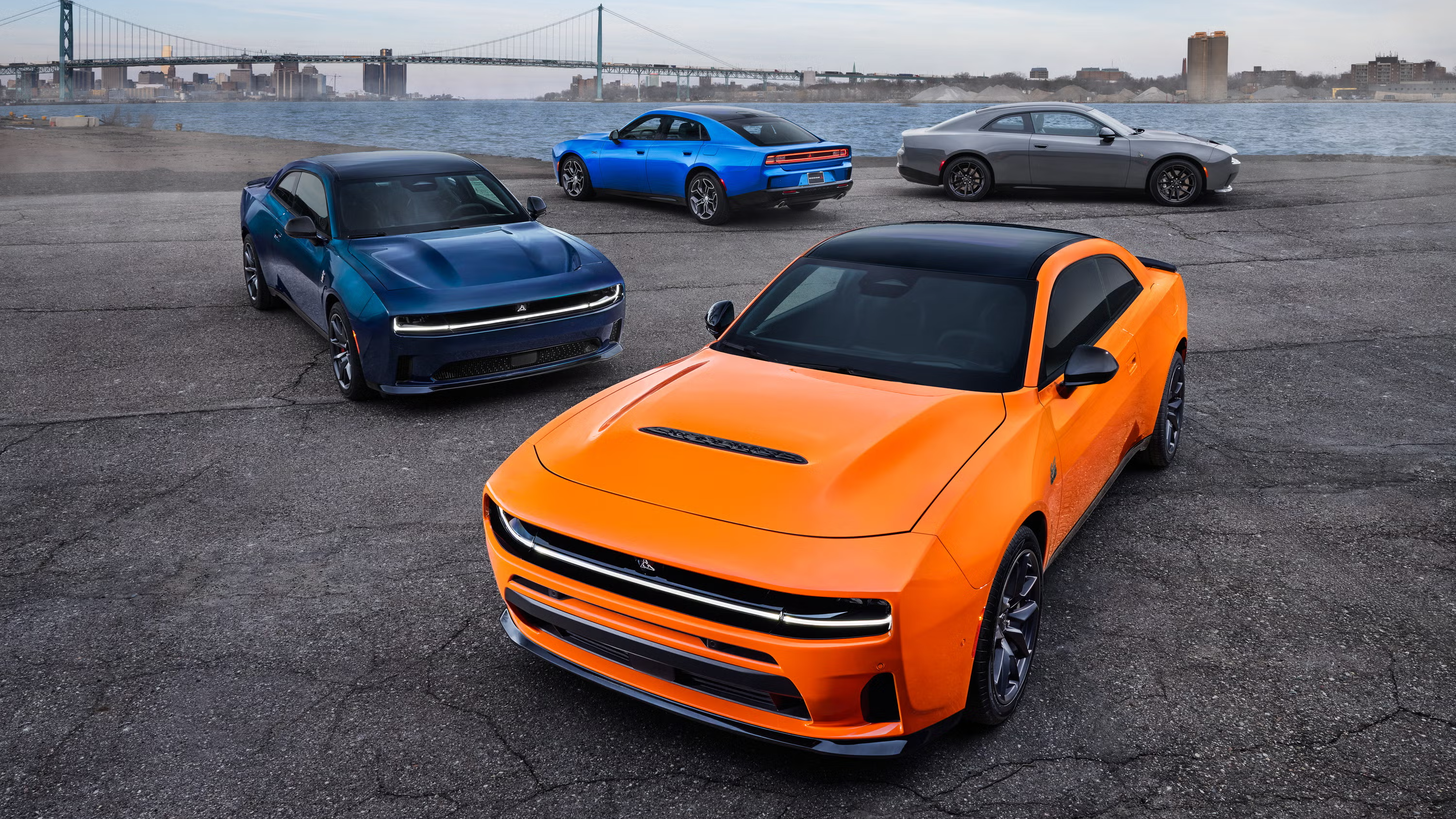 Dodge хочет установить в Charger мощный V8