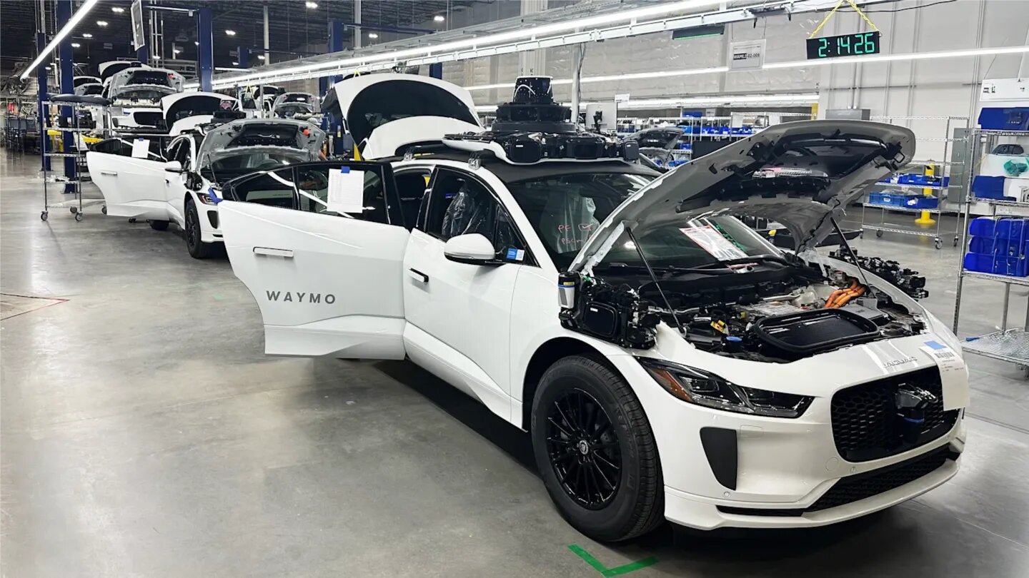 Сервис роботакси Waymo будет выпускать в США беспилотные Jaguar и Zeekr