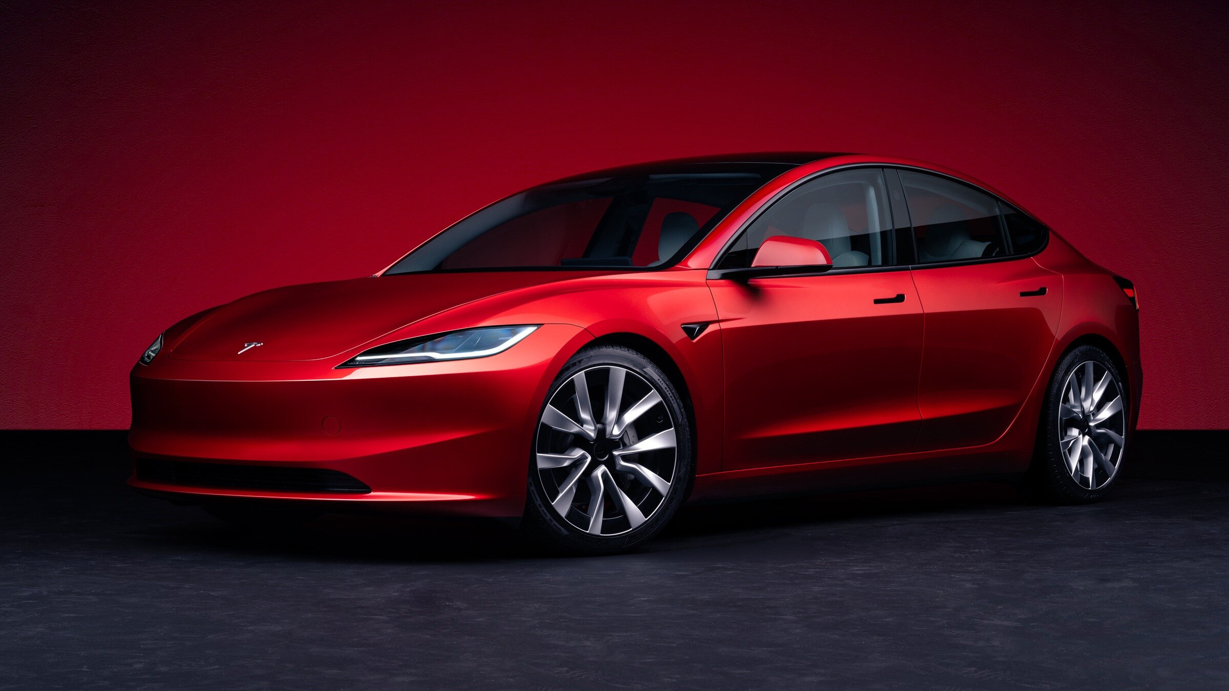 Tesla начала продавать в Канаде машины из Китая — сильно дешевле американских