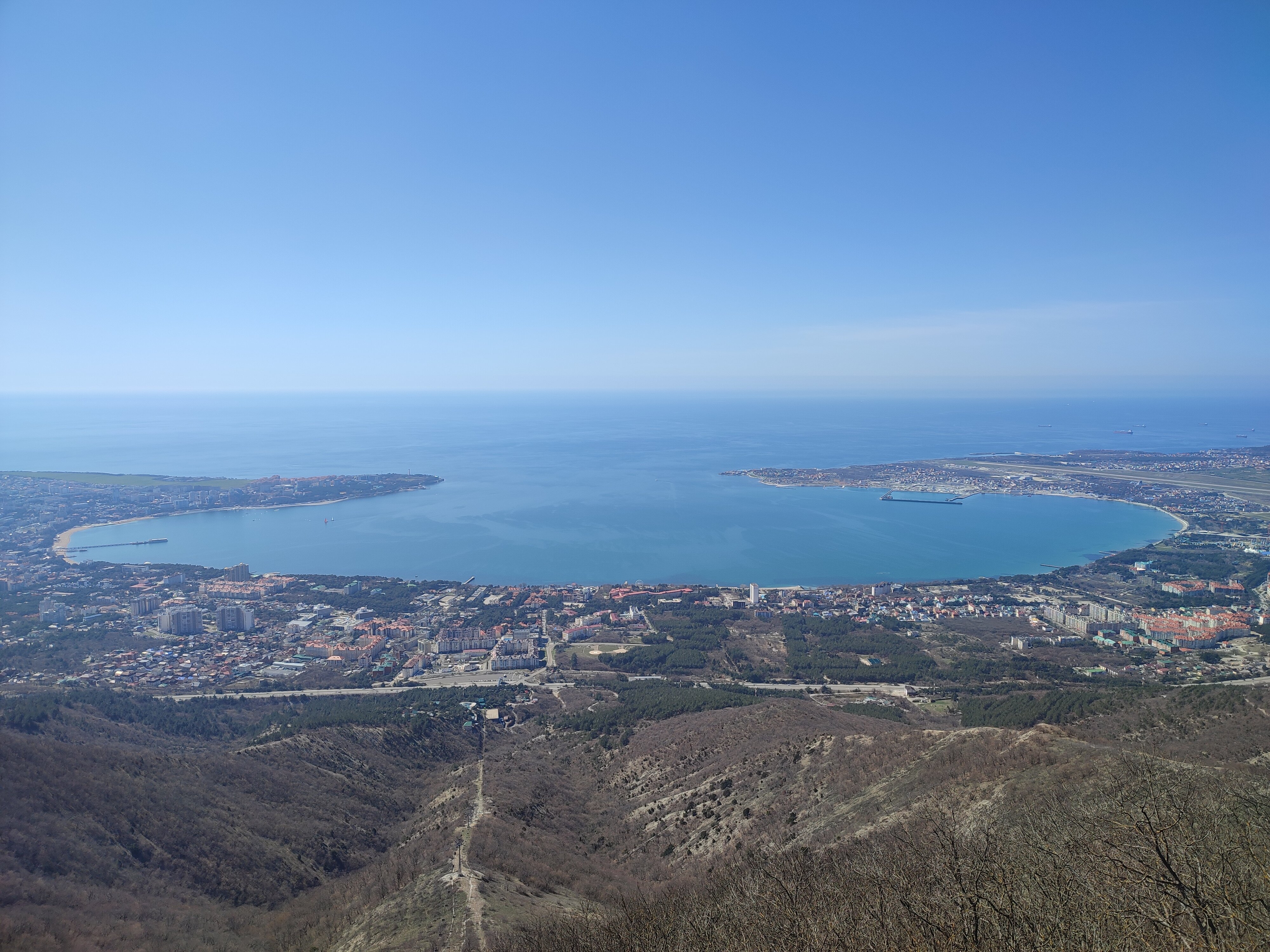 Геленджик в марте: идеальный вариант на весенние каникулы