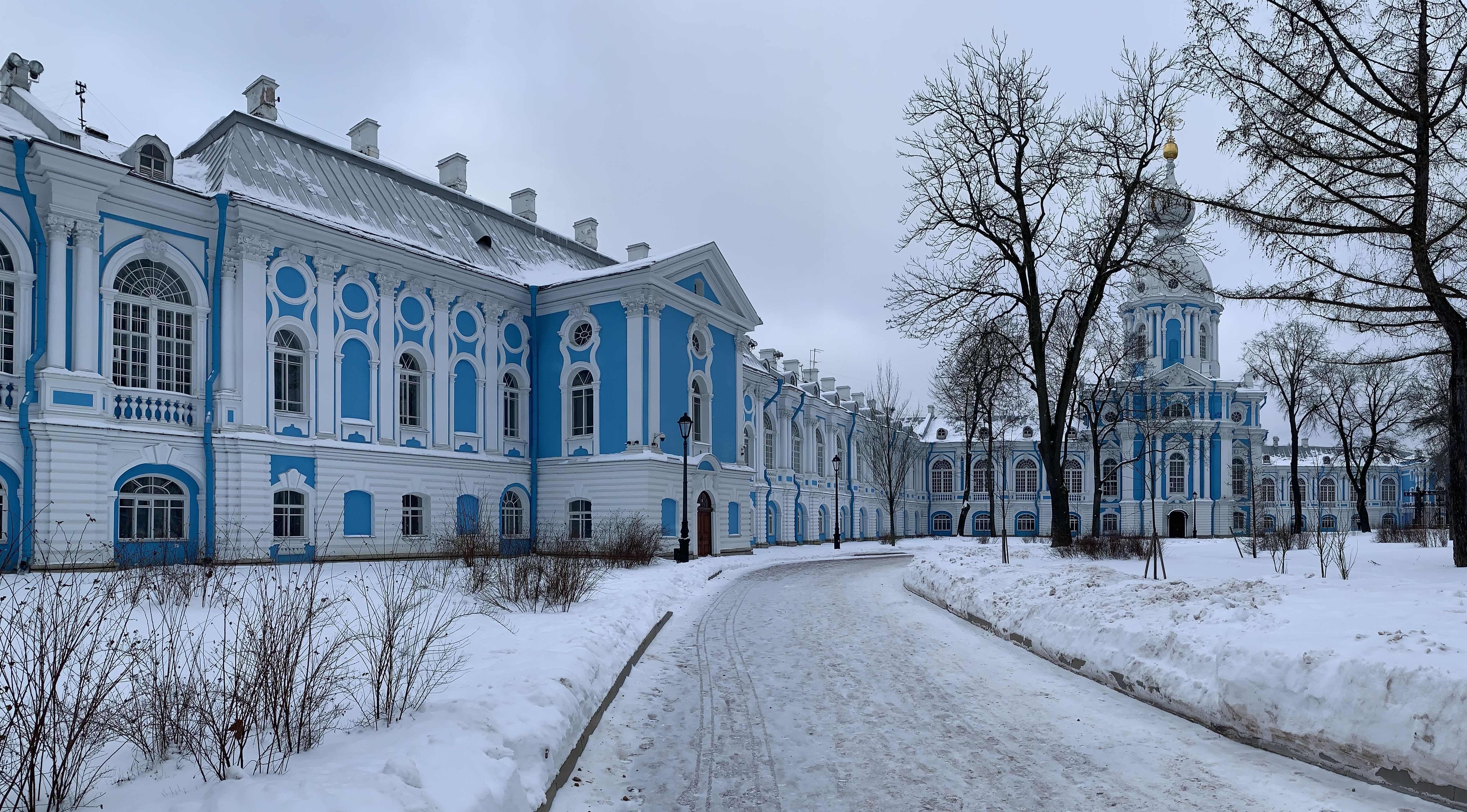 Коварный план матери или как влюбить подростка в Питер