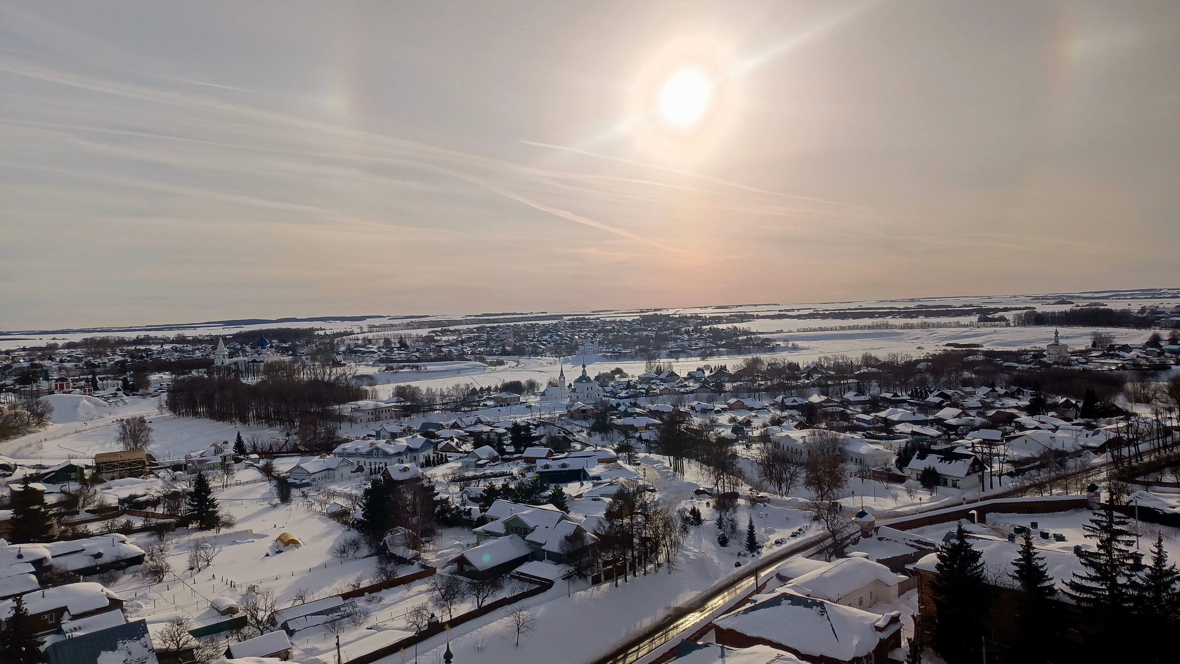 Спонтанная поездка всей семьёй: Суздаль, Покрова на Нерли, отель с аквапарком