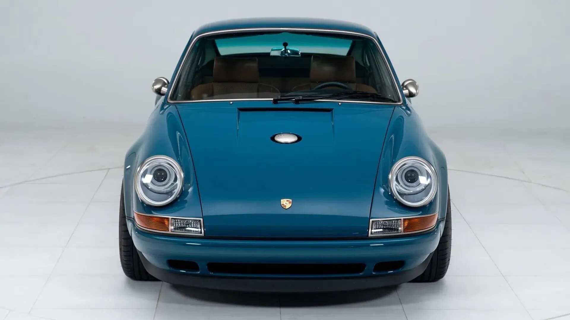 Только опции для этого рестомода обошлись дороже нового Porsche 911