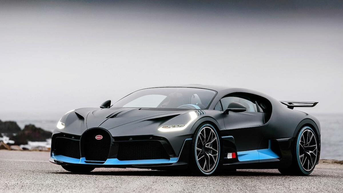 В Германии продают Bugatti Divo с наценкой 1,6 миллиона евро. Машину ...