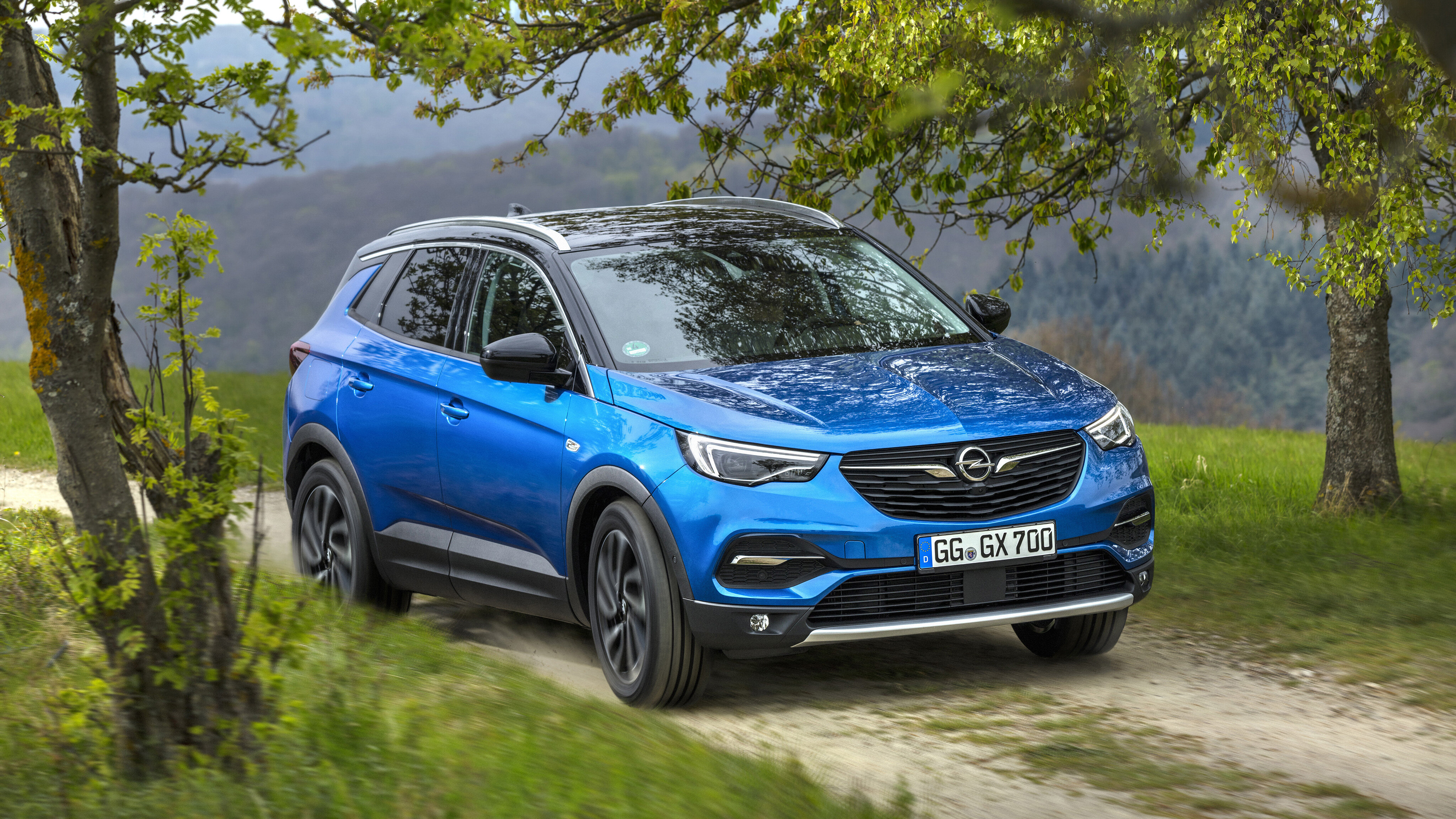Opel Grandland X в России оказался дороже Тигуана