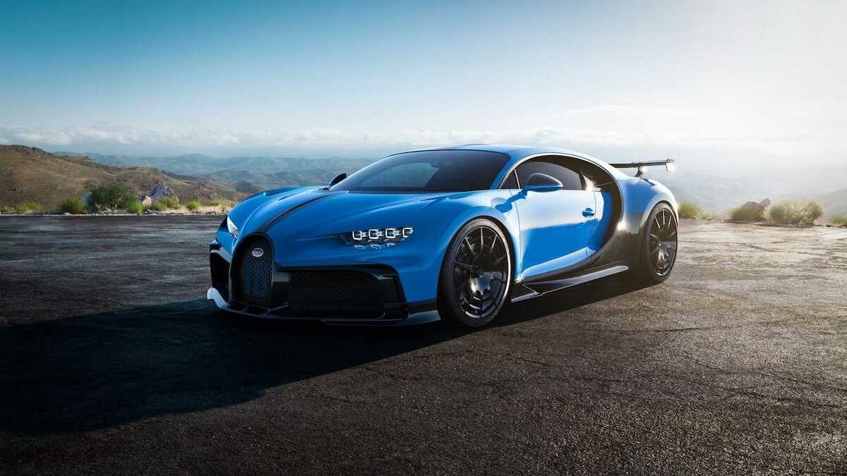 Bugatti Chiron научили ездить по треку