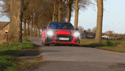 Форсированная до 1001 л.с. Audi RS6: появилось видео разгона до 333 км/ч 