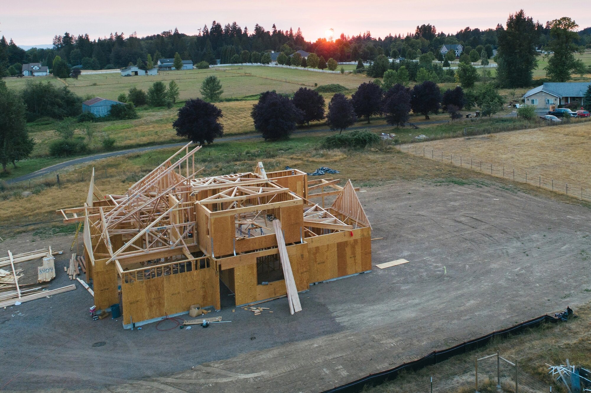 В Госдуме разработали программу защиты граждан, обманутых при ИЖС