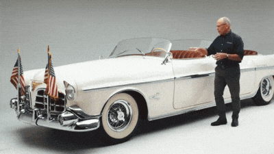 Редчайший президентский лимузин от Chrysler показали на видео: два лобовых стекла и двери без ручек