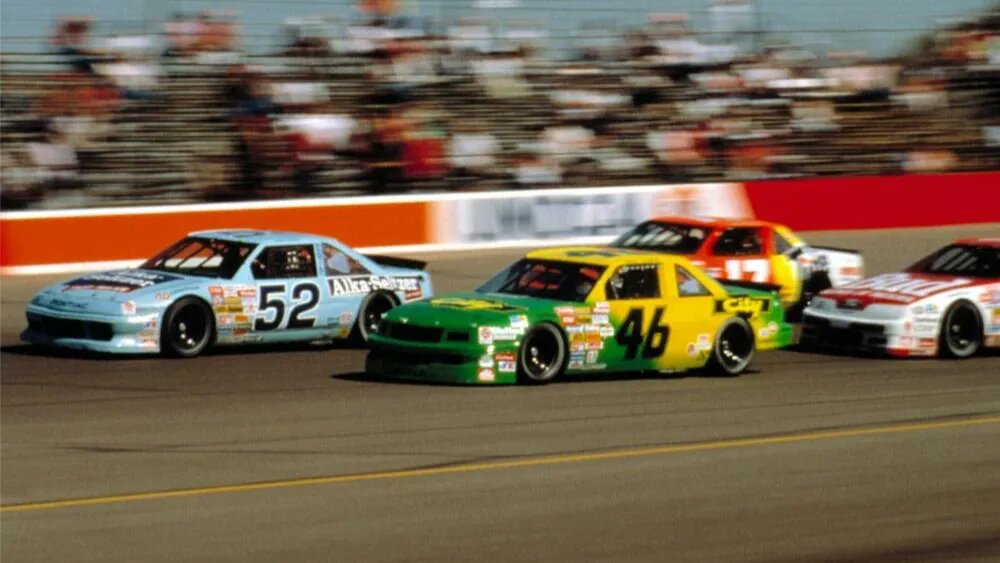 Драма о гонках NASCAR «Дни грома» получит продолжение через 35 лет
