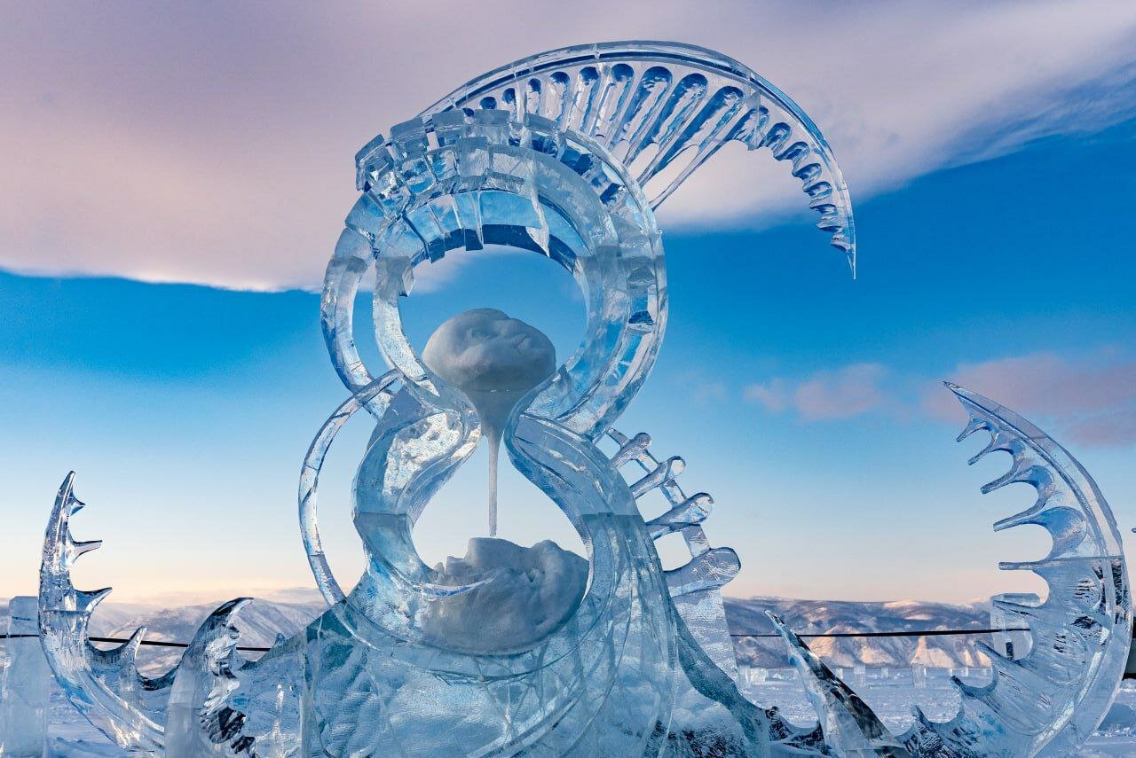 На Байкале построят инсталляцию из 30 кубометров льда