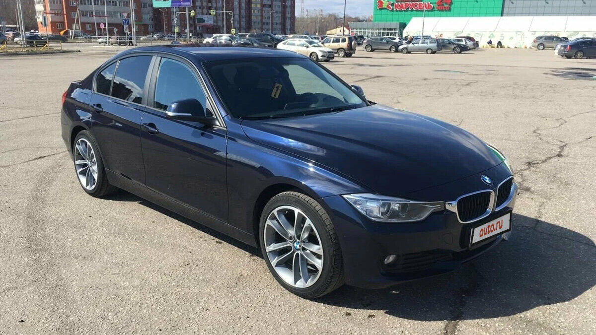 BMW 3-серии F30 обзор характеристики особенности