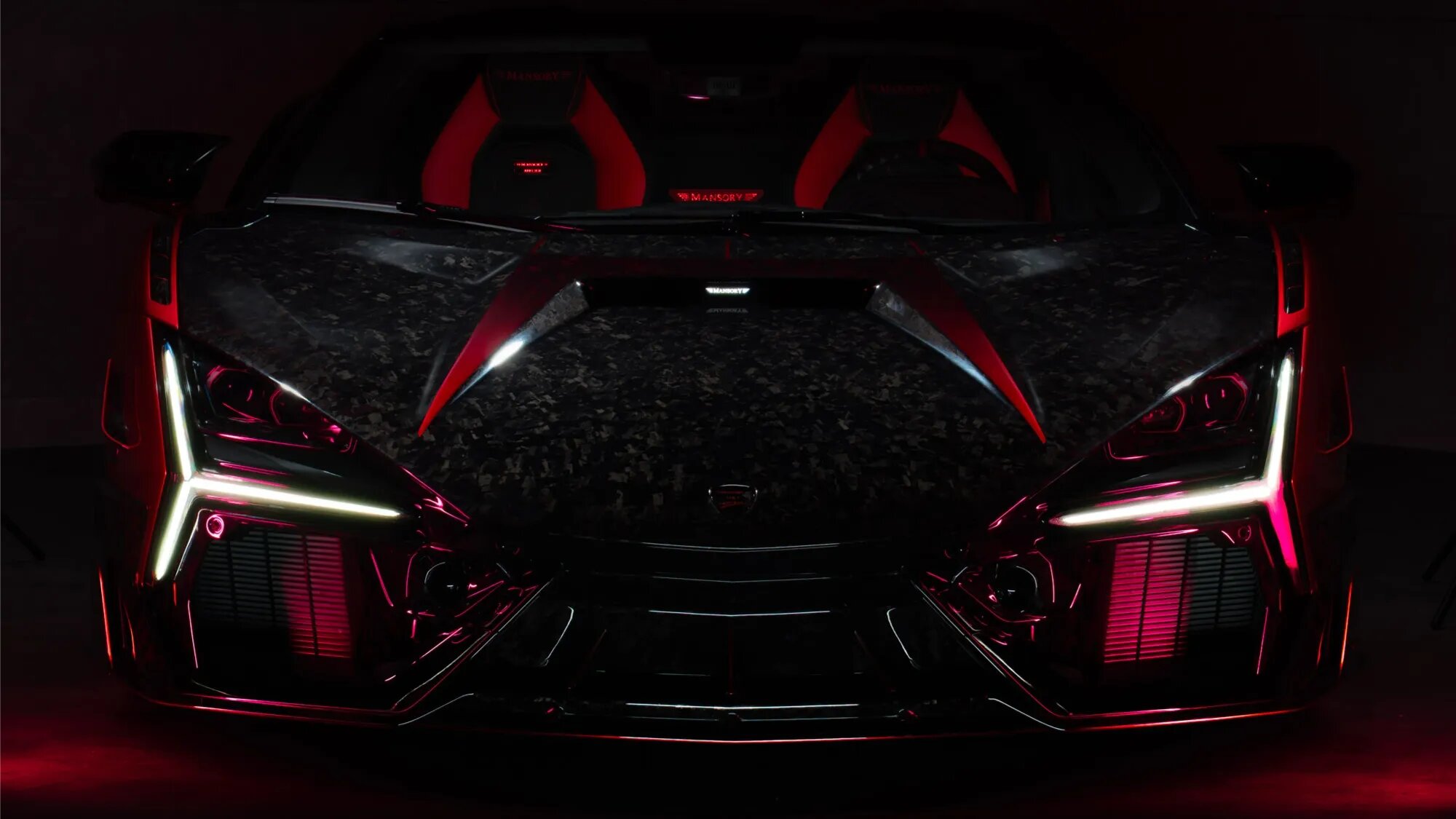 Ателье Mansory доработало флагманский Lamborhini для пилота Формулы-1