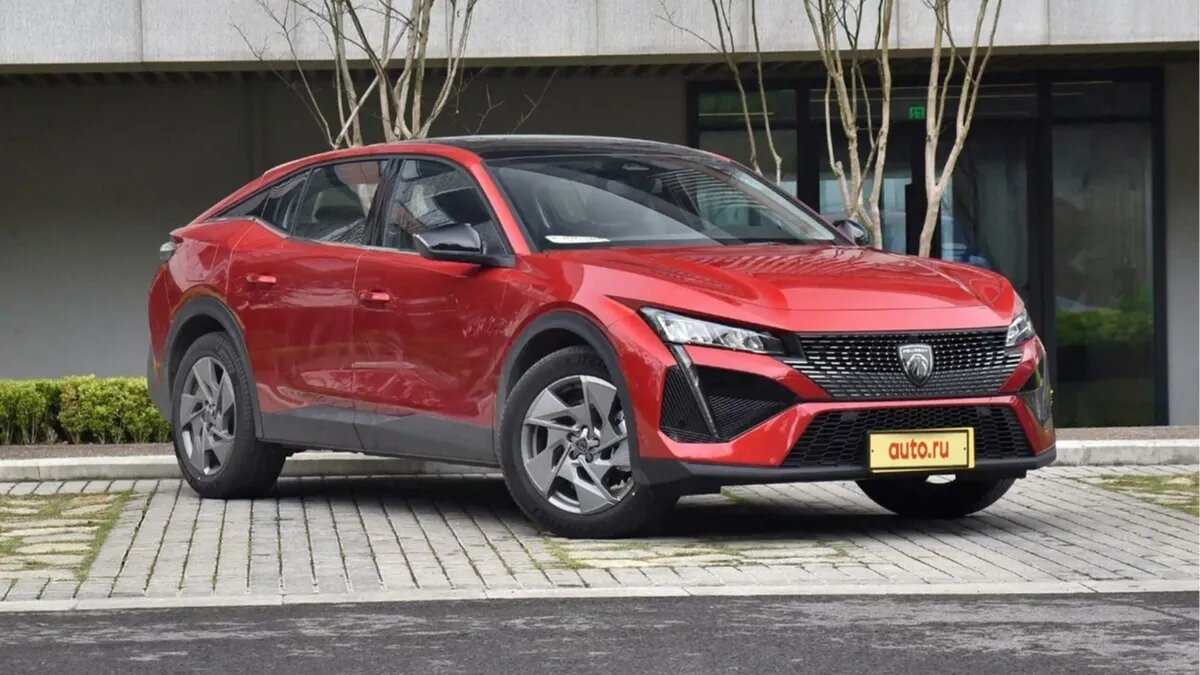 В России в продаже появились кроссоверы Peugeot 408 X из Китая