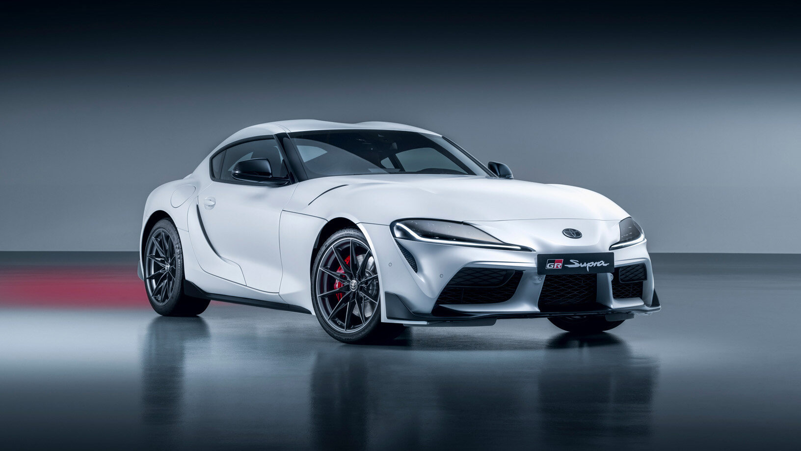 Toyota оснастит Supra мотором от BMW M4, а затем снимет с производства -  читайте в разделе Новости в Журнале Авто.ру